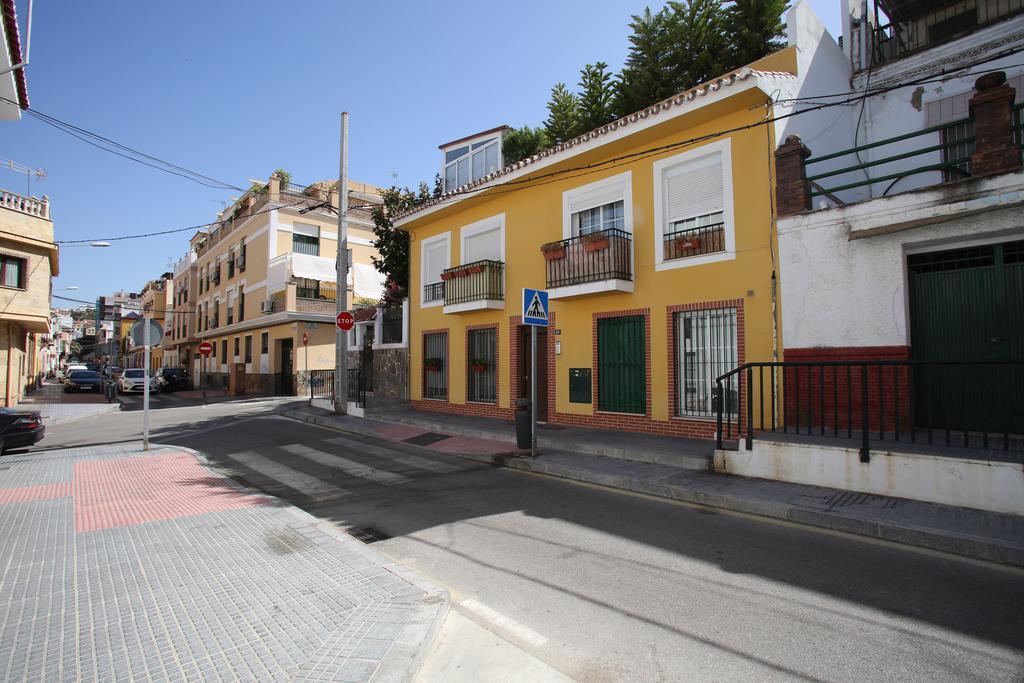 Malaga Lodge Studio Екстер'єр фото